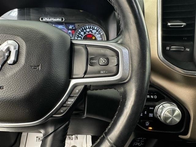 RAM 1500 Laramie 4x4 Crew Cab 6'4" Box 2019