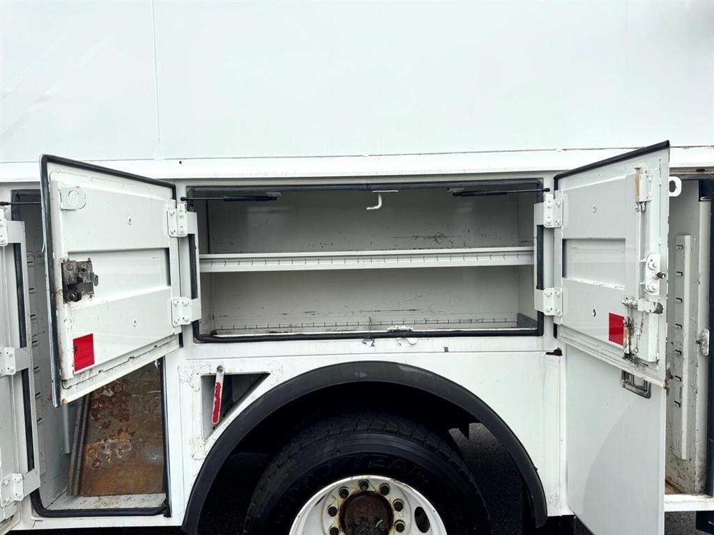 International DuraStar 4300  2014