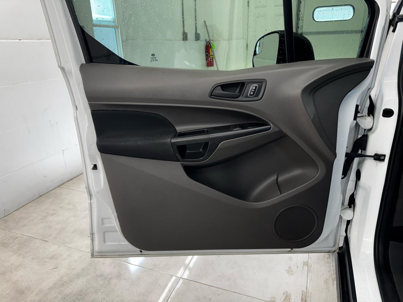 Ford Transit Connect Van XL LWB w/Rear Symmetrical Doors 2019
