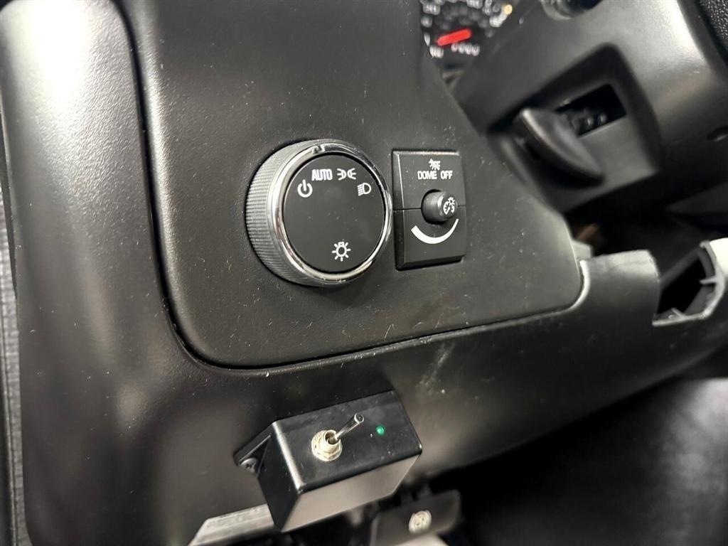Chevrolet Express Passenger RWD 2500 135" LT 2014