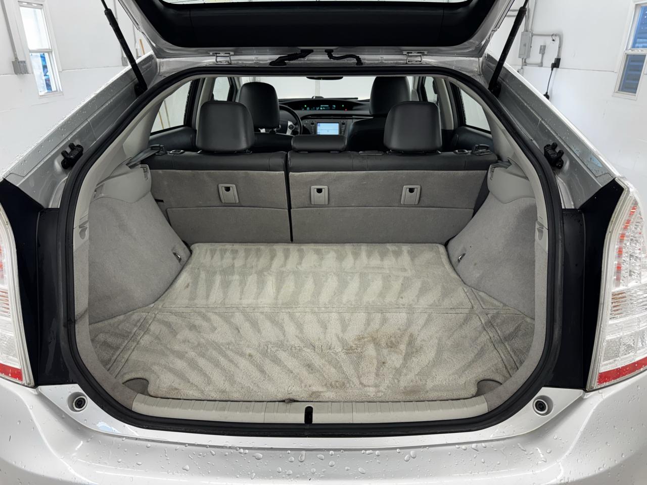 Toyota Prius 5dr HB III (Natl) 2010