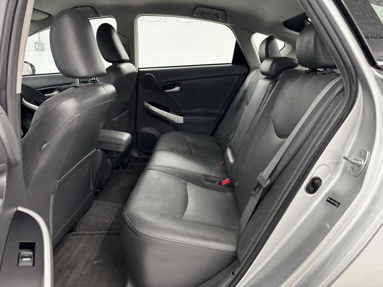 Toyota Prius 5dr HB III (Natl) 2010