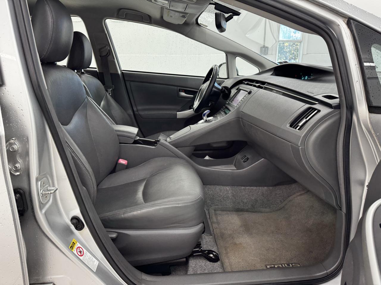 Toyota Prius 5dr HB III (Natl) 2010