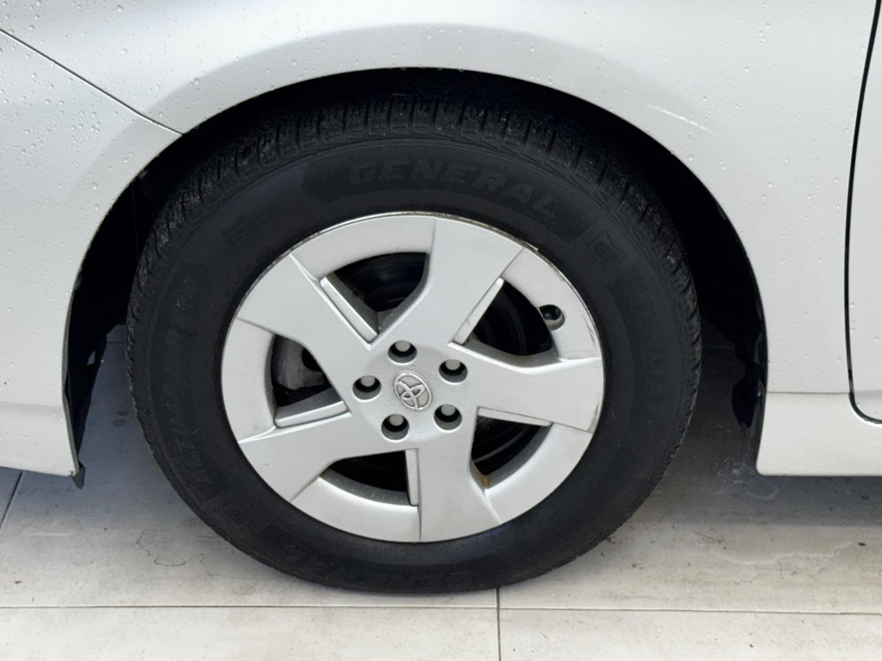 Toyota Prius 5dr HB III (Natl) 2010