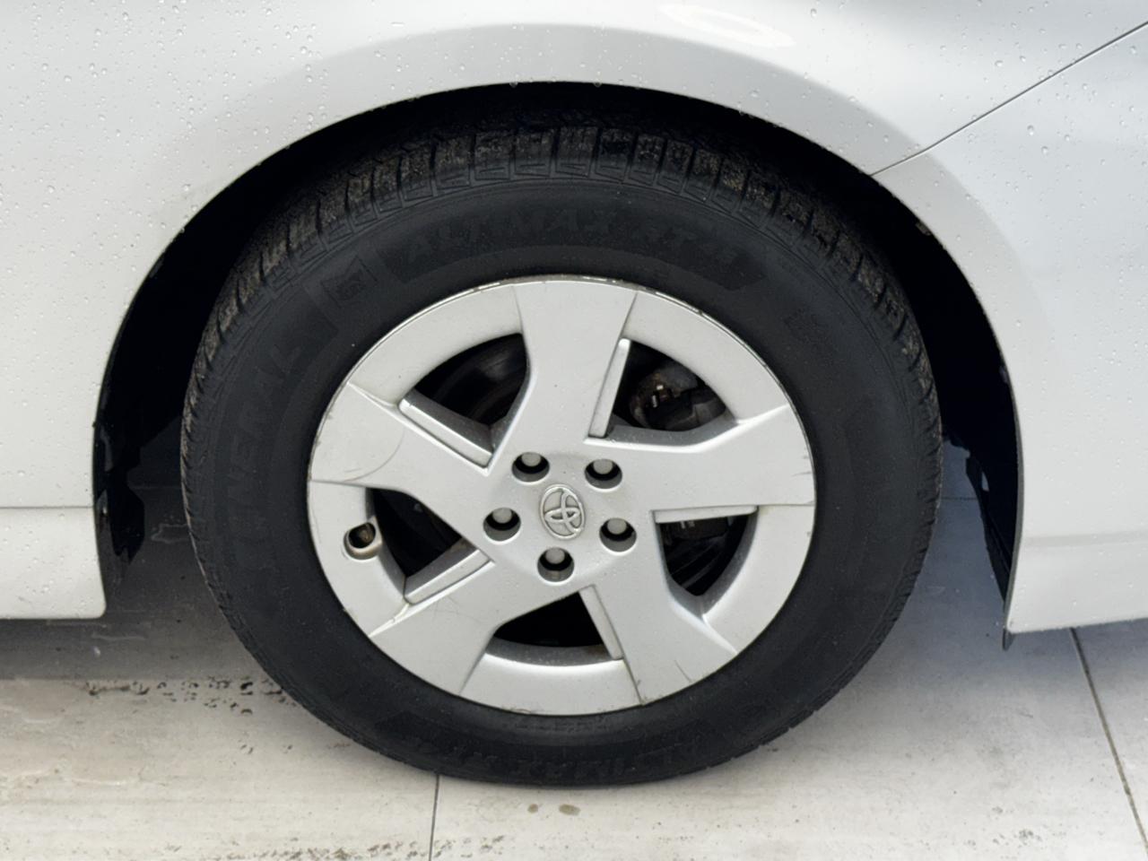 Toyota Prius 5dr HB III (Natl) 2010