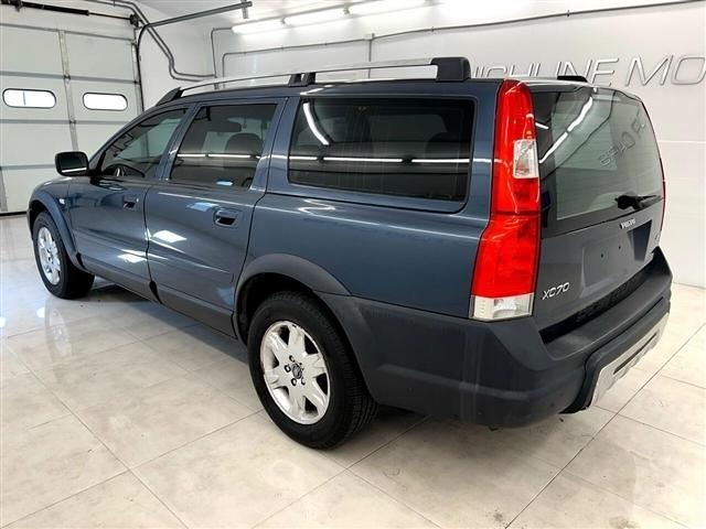 Volvo XC70 2.5L Turbo AWD 2006