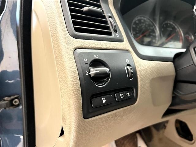 Volvo XC70 2.5L Turbo AWD 2006