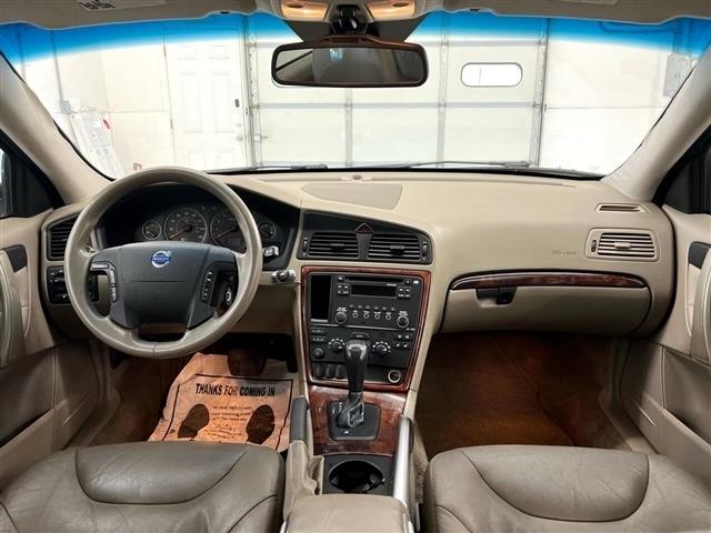 Volvo XC70 2.5L Turbo AWD 2006