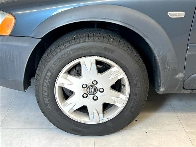 Volvo XC70 2.5L Turbo AWD 2006