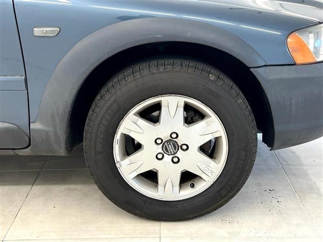 Volvo XC70 2.5L Turbo AWD 2006