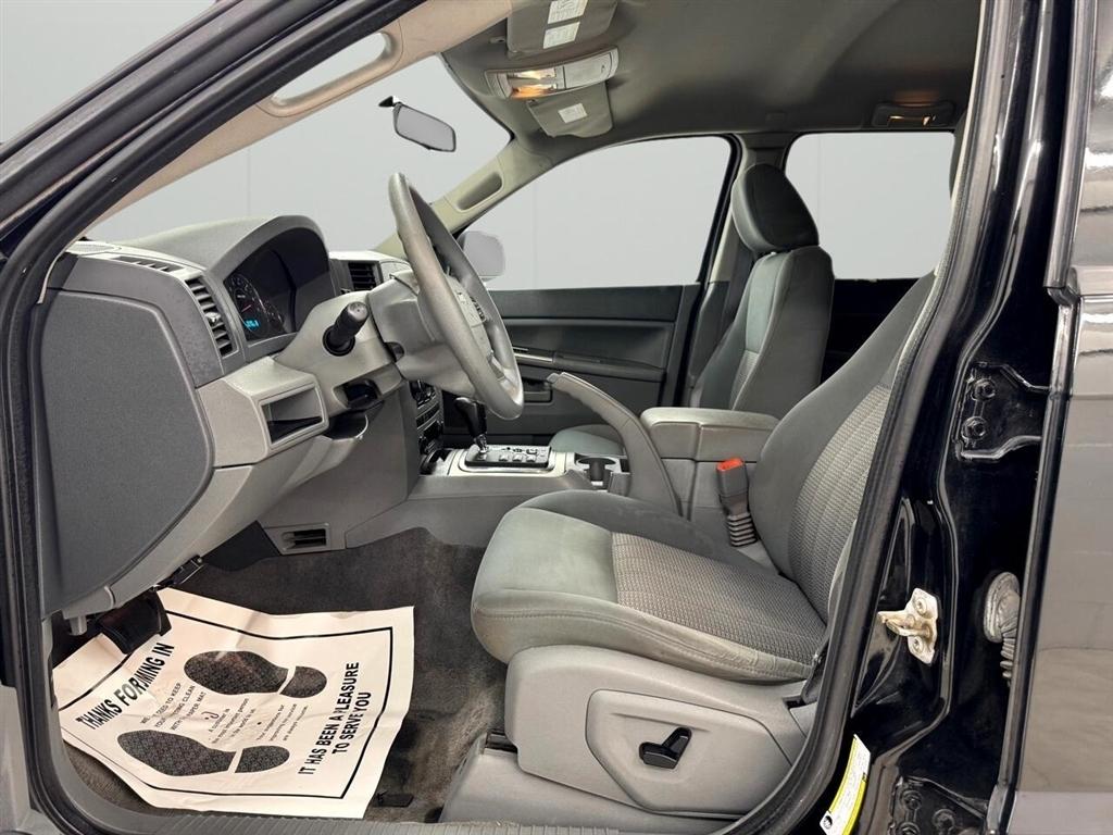 Jeep Grand Cherokee 2WD 4dr Laredo 2007