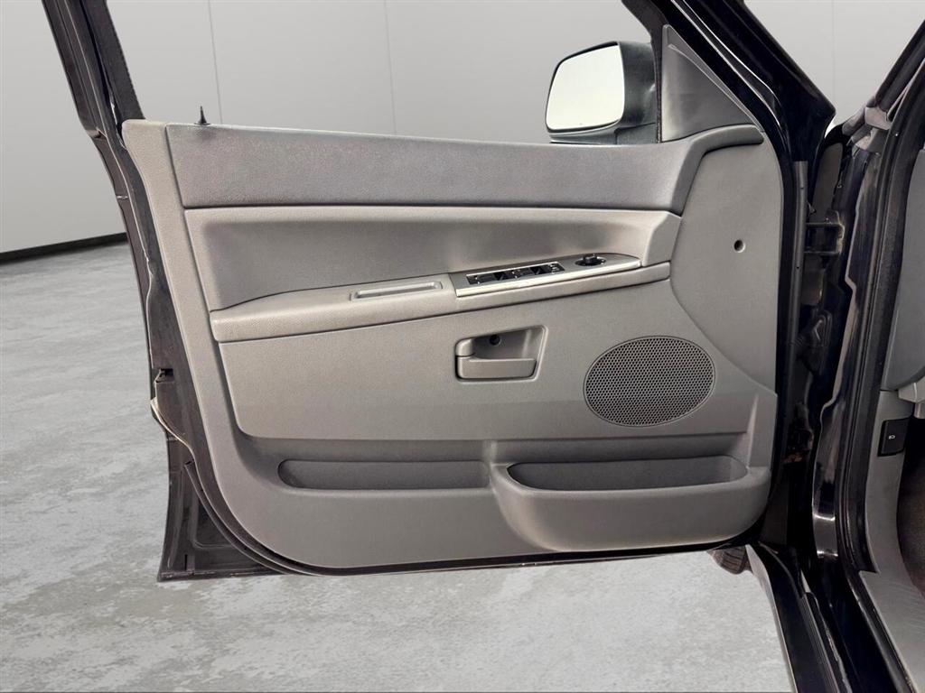 Jeep Grand Cherokee 2WD 4dr Laredo 2007