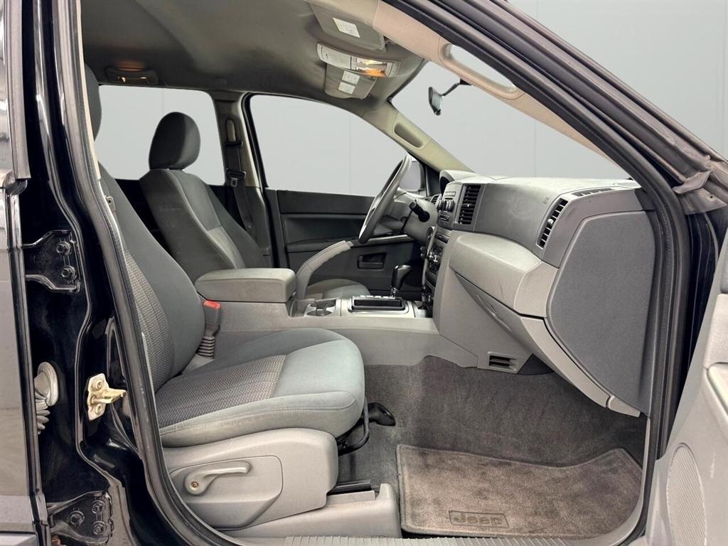 Jeep Grand Cherokee 2WD 4dr Laredo 2007