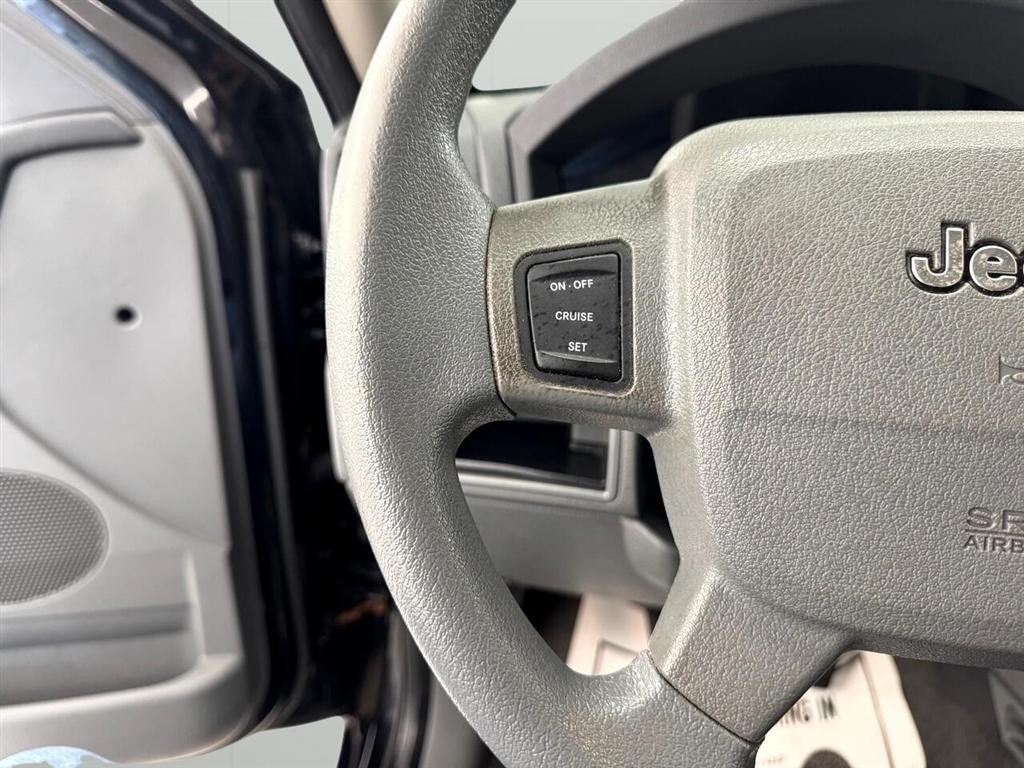 Jeep Grand Cherokee 2WD 4dr Laredo 2007