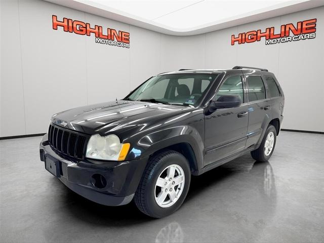 Black 2007 Jeep Grand Cherokee Laredo SUV / Crossover Rear-Wheel Drive 5-Speed Automatic