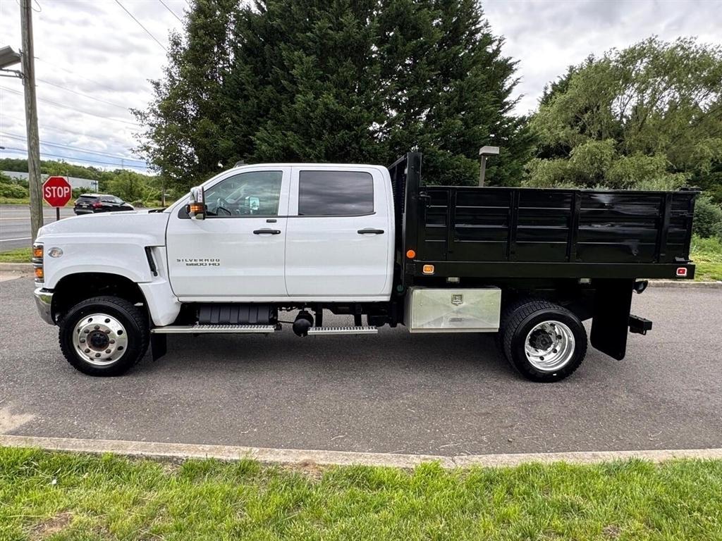 Chevrolet Silverado MD 4WD Crew Cab LT 2023