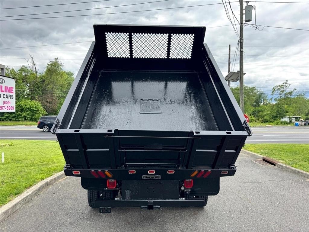 Chevrolet Silverado MD 4WD Crew Cab LT 2023