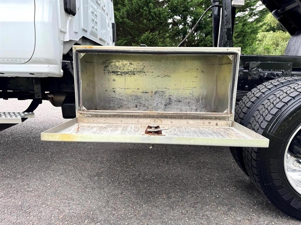 Chevrolet Silverado MD 4WD Crew Cab LT 2023
