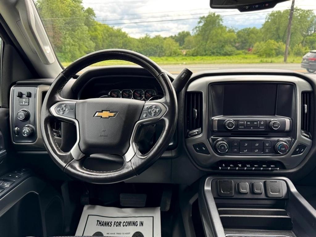 Chevrolet Silverado MD 4WD Crew Cab LT 2023