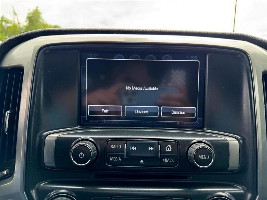 Chevrolet Silverado MD 4WD Crew Cab LT 2023