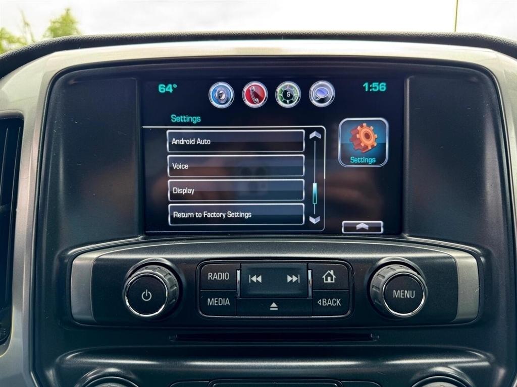 Chevrolet Silverado MD 4WD Crew Cab LT 2023