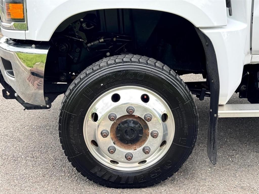 Chevrolet Silverado MD 4WD Crew Cab LT 2023