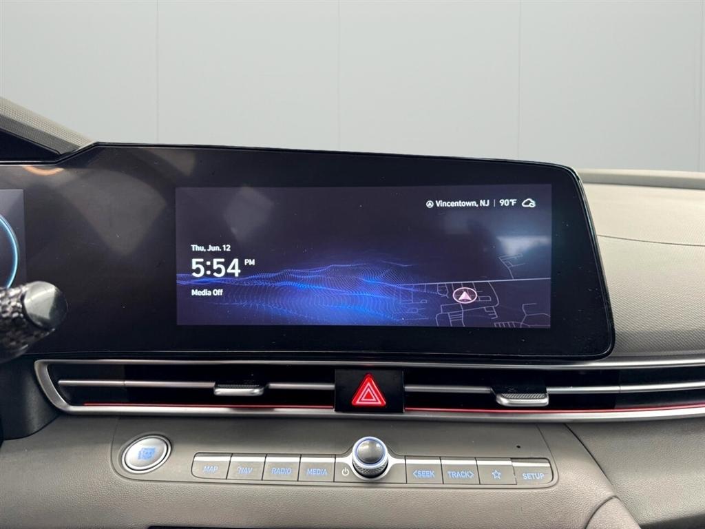 Hyundai Elantra SEL IVT 2024