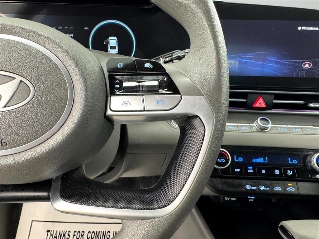 Hyundai Elantra SEL IVT 2024