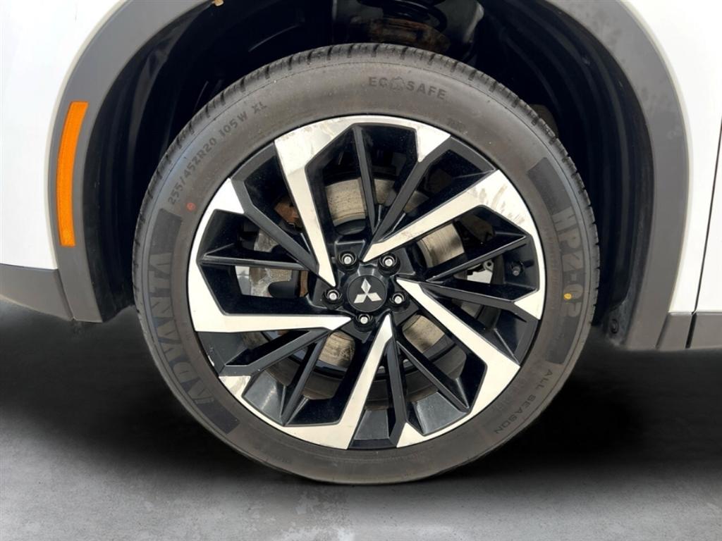 Mitsubishi Outlander ES S-AWC 2022