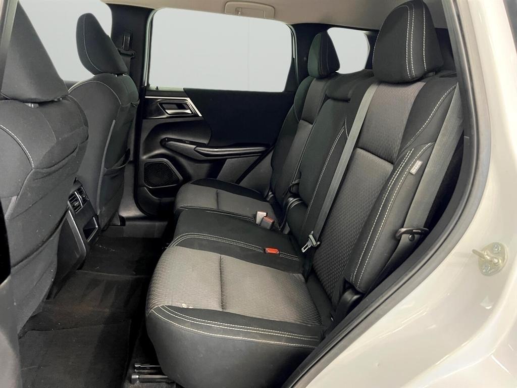 Mitsubishi Outlander ES S-AWC 2022