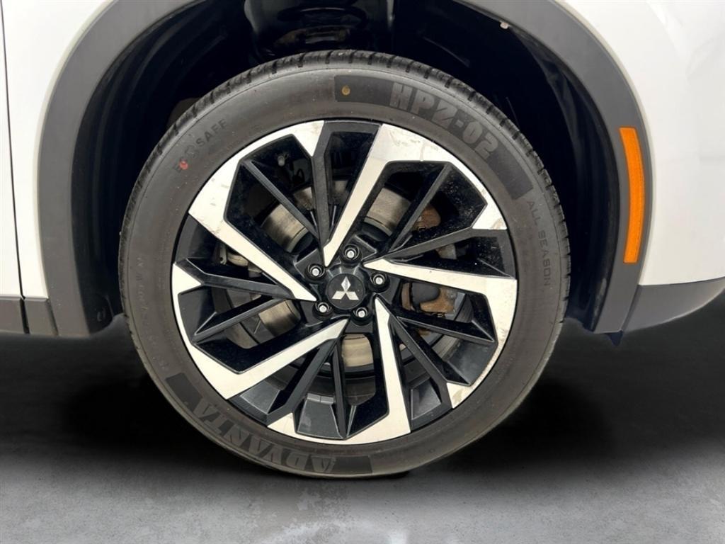 Mitsubishi Outlander ES S-AWC 2022