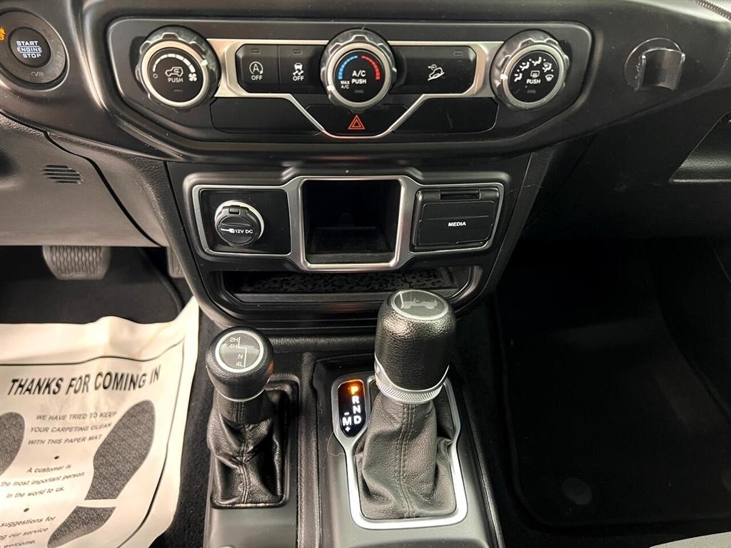 Jeep Wrangler Sport 4x4 2020