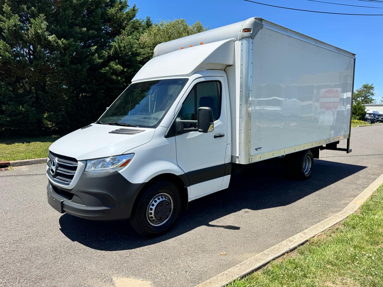 Mercedes-Benz Sprinter Cab Chassis 3500XD Standard Roof I4 170" 2022
