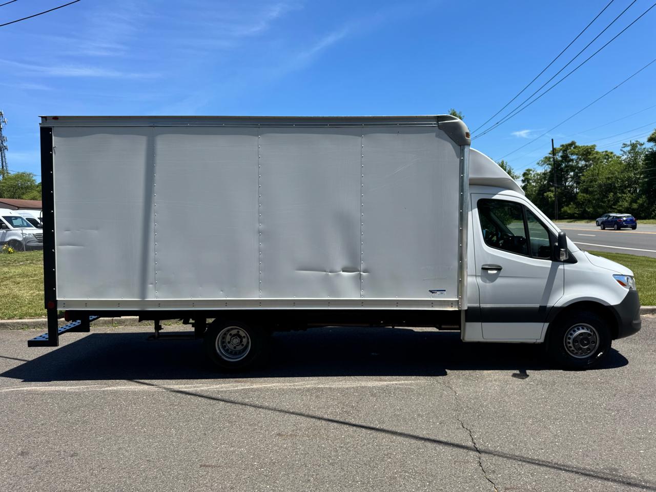 Mercedes-Benz Sprinter Cab Chassis 3500XD Standard Roof I4 170" 2022