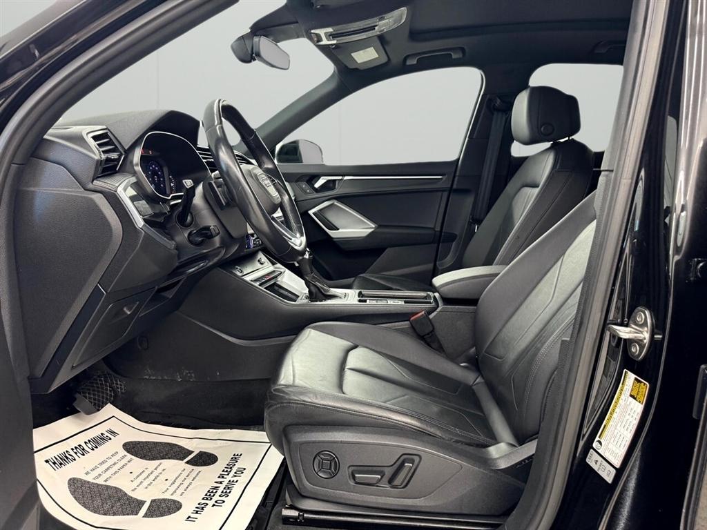 Audi Q3 S line Premium 45 TFSI quattro 2021