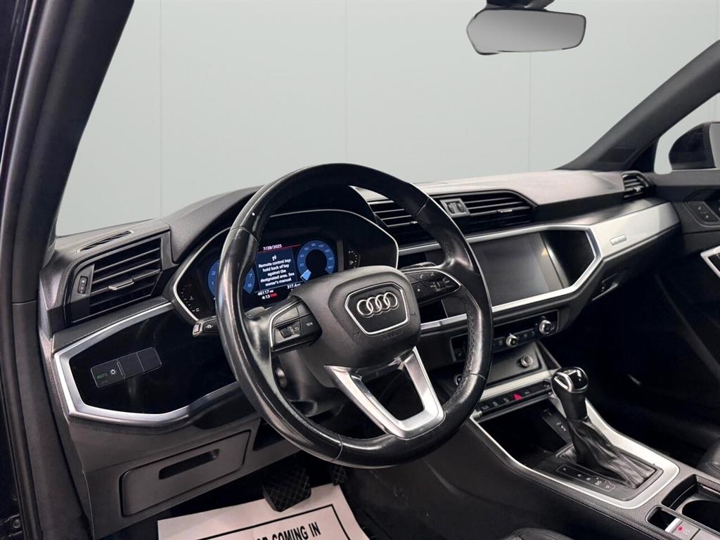 Audi Q3 S line Premium 45 TFSI quattro 2021