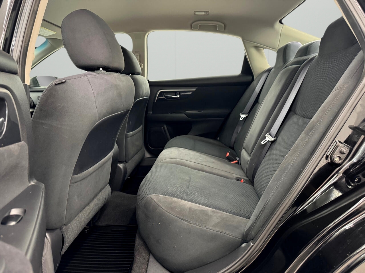 Nissan Altima 4dr Sdn I4 2.5 S 2014 Nissan Altima 4dr Sdn I4 2.5 S 2014