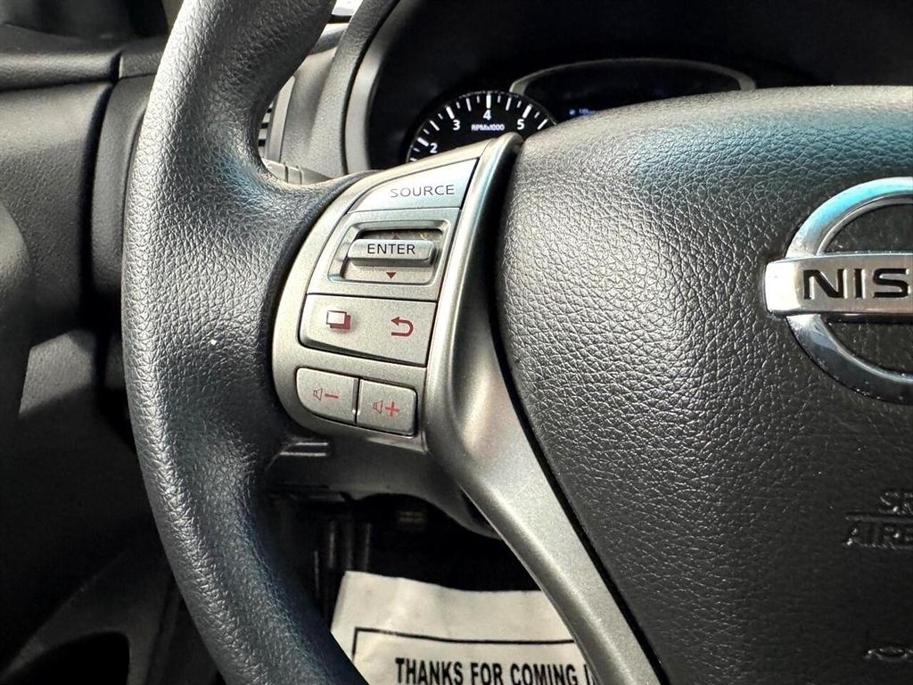Nissan Altima 4dr Sdn I4 2.5 S 2014