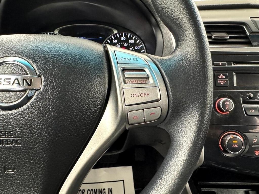Nissan Altima 4dr Sdn I4 2.5 S 2014