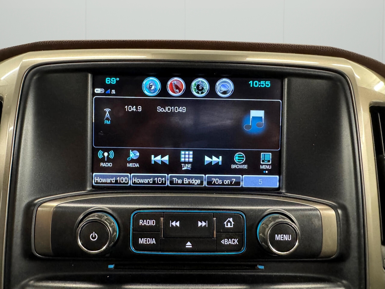 Chevrolet Silverado 3500HD 4WD Crew Cab 153.7" High Country 2019 Chevrolet Silverado 3500HD 4WD Crew Cab 153.7" High Country 2019