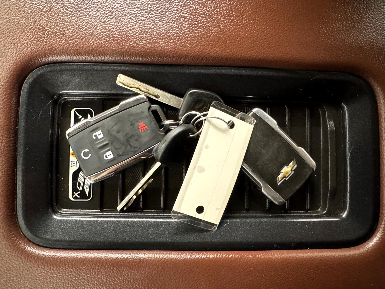 Chevrolet Silverado 3500HD 4WD Crew Cab 153.7" High Country 2019 Chevrolet Silverado 3500HD 4WD Crew Cab 153.7" High Country 2019