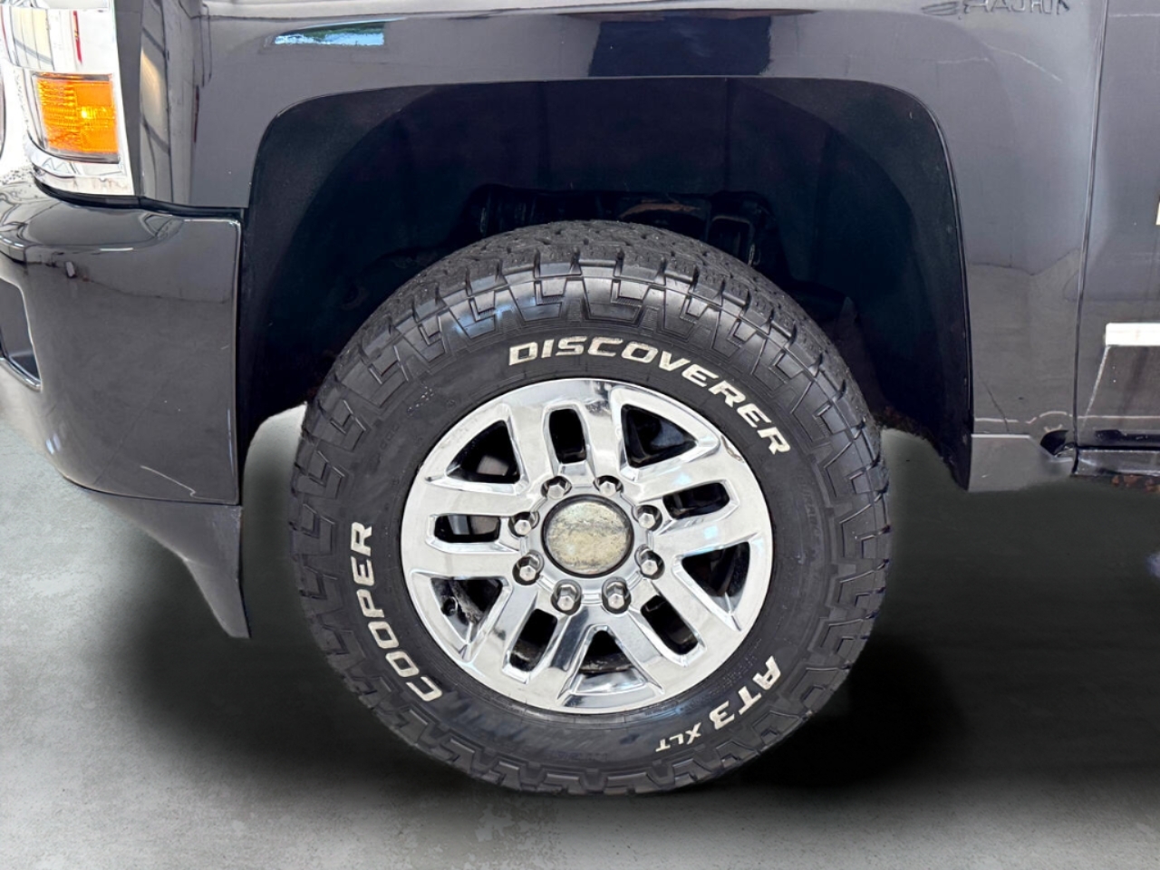 Chevrolet Silverado 3500HD 4WD Crew Cab 153.7" High Country 2019 Chevrolet Silverado 3500HD 4WD Crew Cab 153.7" High Country 2019