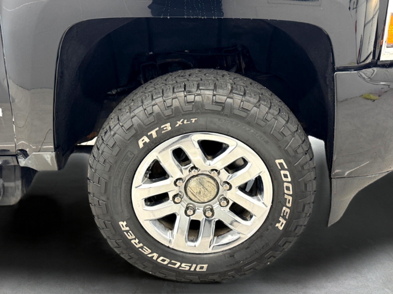 Chevrolet Silverado 3500HD 4WD Crew Cab 153.7" High Country 2019 Chevrolet Silverado 3500HD 4WD Crew Cab 153.7" High Country 2019