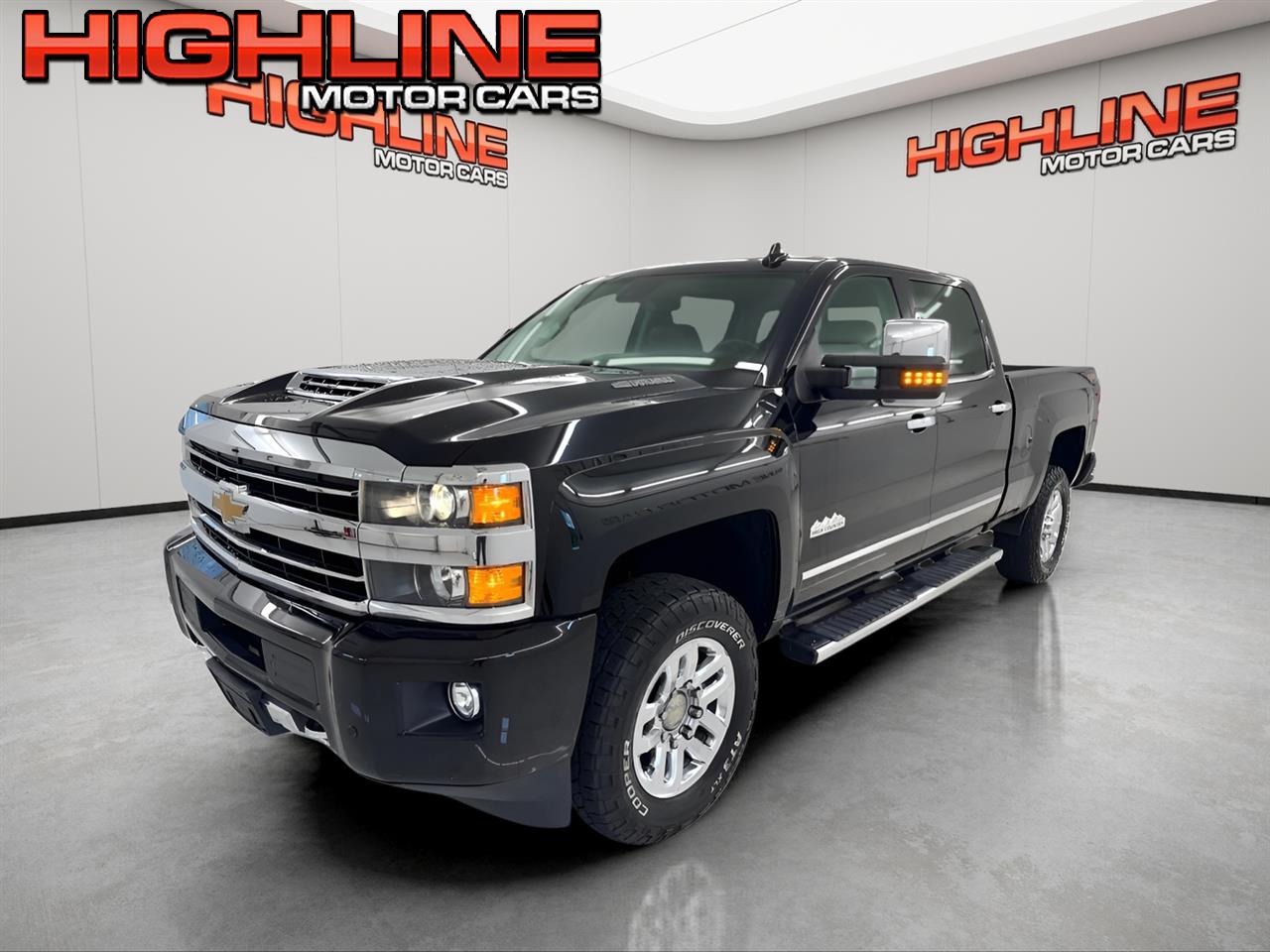 Chevrolet Silverado 3500HD 4WD Crew Cab 153.7" High Country 2019 Chevrolet Silverado 3500HD 4WD Crew Cab 153.7" High Country 2019