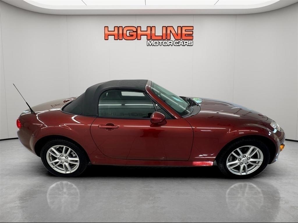 Mazda MX-5 Miata 2dr Conv Man Sport 2012