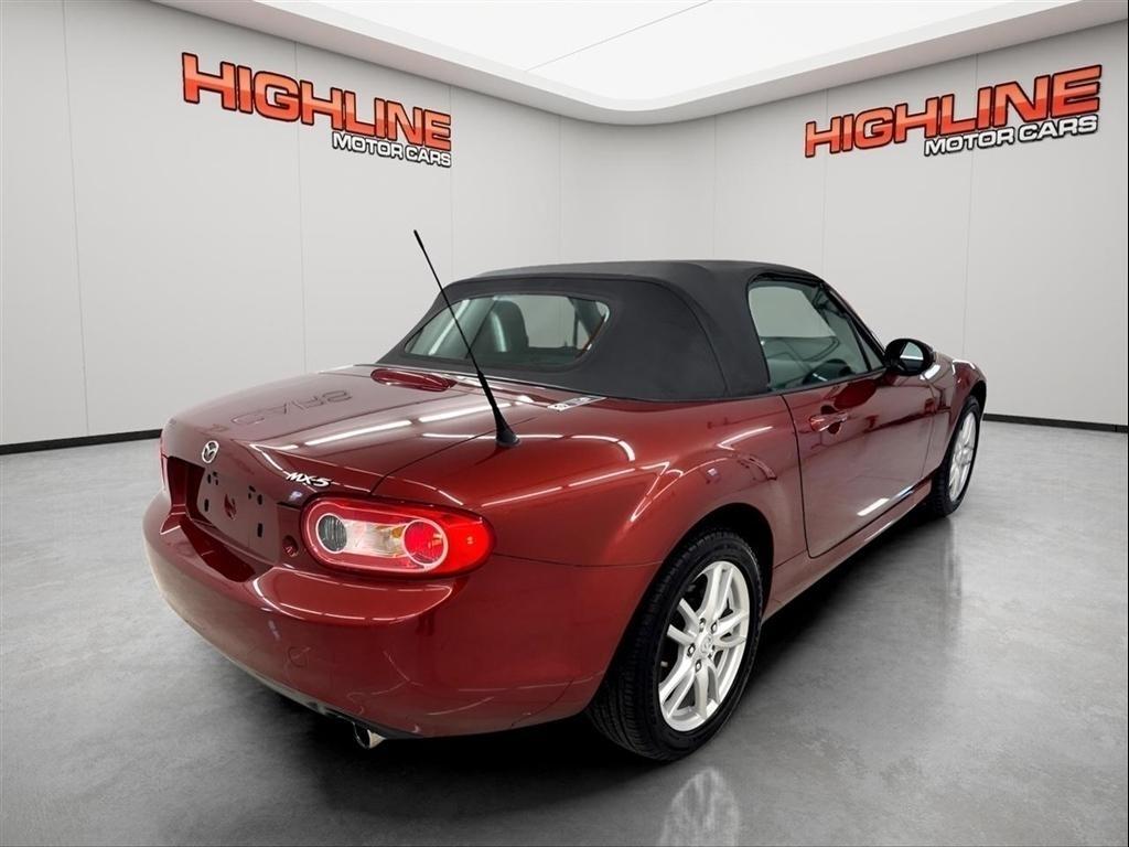 Mazda MX-5 Miata 2dr Conv Man Sport 2012