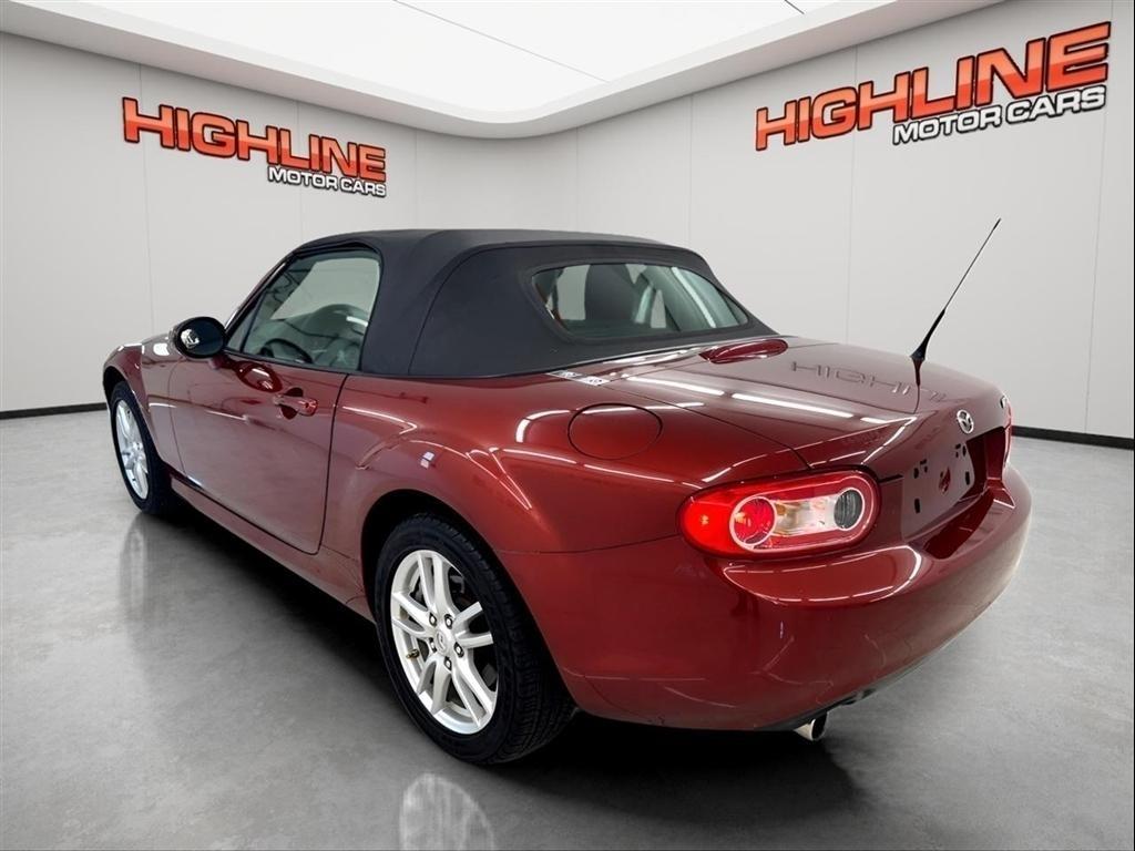 Mazda MX-5 Miata 2dr Conv Man Sport 2012