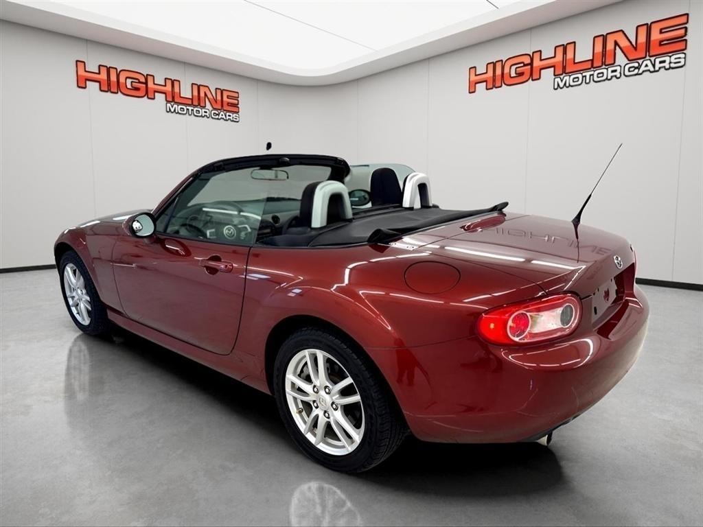 Mazda MX-5 Miata 2dr Conv Man Sport 2012