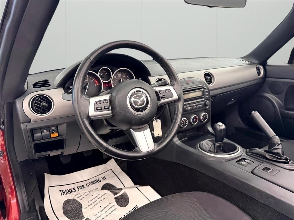Mazda MX-5 Miata 2dr Conv Man Sport 2012