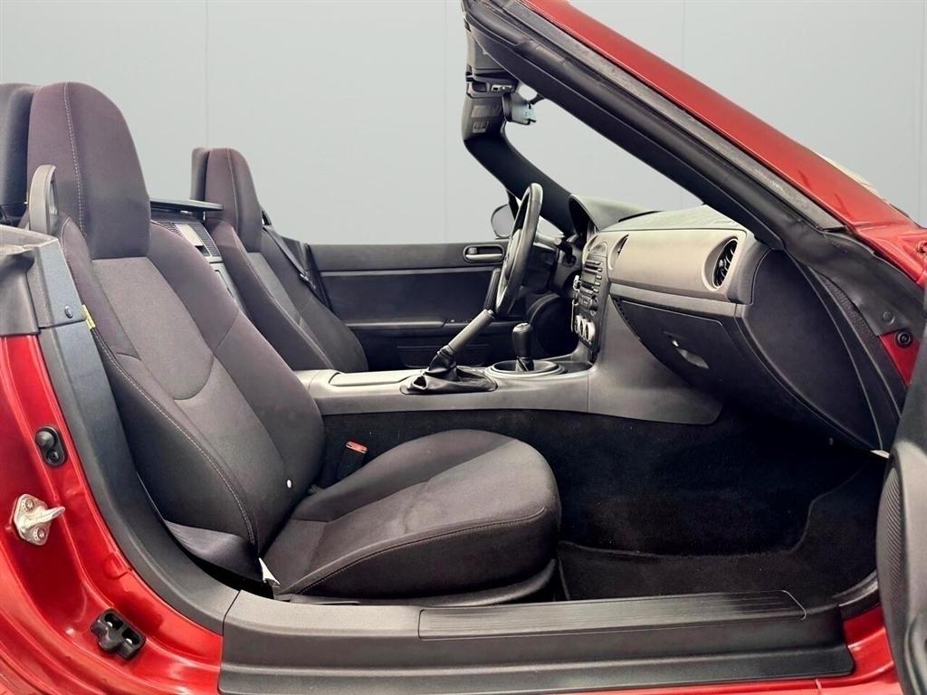 Mazda MX-5 Miata 2dr Conv Man Sport 2012